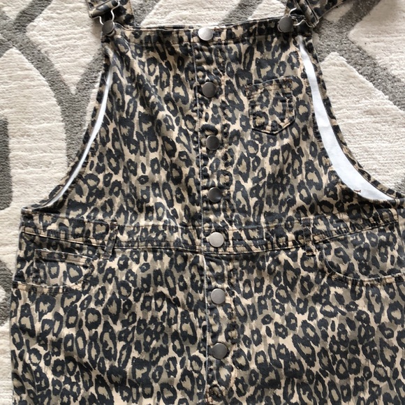 Leopard Jean short overalls - Picture 2 of 3